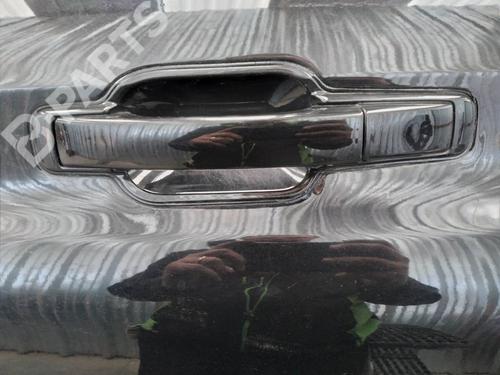 Used Rear left exterior door handle Rear left exterior door handle SSANGYONG ACTYON I 2.0 Xdi (136 hp) 8406299 8406299