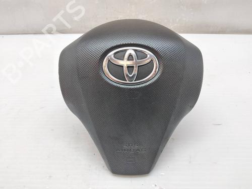 Used Driver airbag TOYOTA YARIS (_P9_) 1.33 VVT-i (NSP90_, NSP90R) (100 hp) 24493335