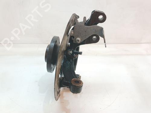 Used Left front steering knuckle Left front steering knuckle PEUGEOT 3008 II SUV (MC_, MR_, MJ_, M4_) [2016-2026] 8311008 8311008