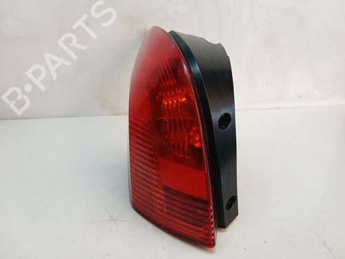 Farolim esquerdo Farolim esquerdo PEUGEOT 308 SW I (4E_, 4H_) [2007-2014] 36045812 36045812