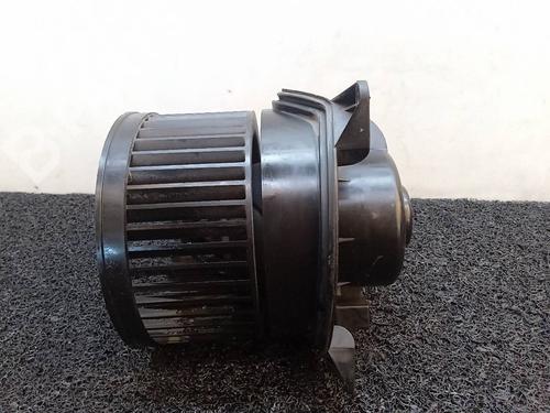 Used Heater blower motor Heater blower motor FORD TOURNEO CONNECT 1.8 TDCi (90 hp) 8270470 8270470