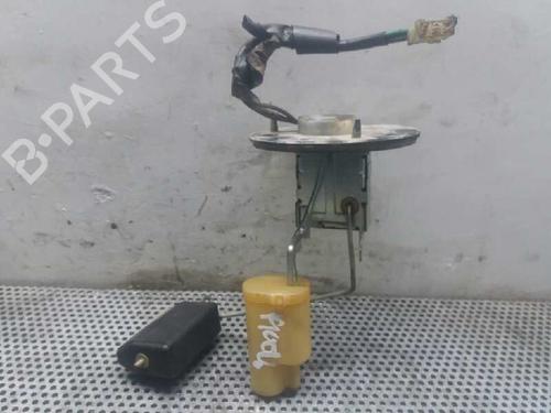 Used Fuel pump Fuel pump 2438613 2438613