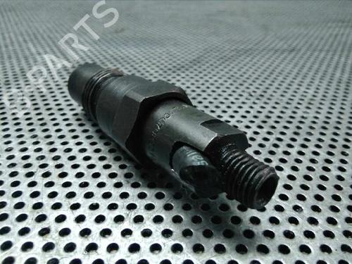 Used Injector NISSAN TRADE Platform/Chassis [1986-1994]  12313299