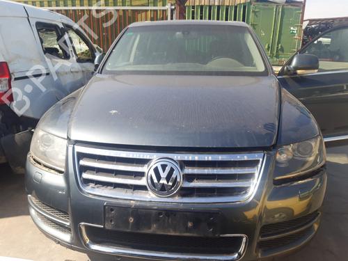 Verkleidung vorne rechts VW TOUAREG (7LA, 7L6, 7L7) 5.0 V10 TDI | BP9849904C59 