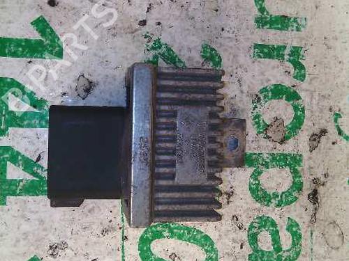 Used Electronic module RENAULT TRAFIC II Van (FL) [2001-2025]  12314130