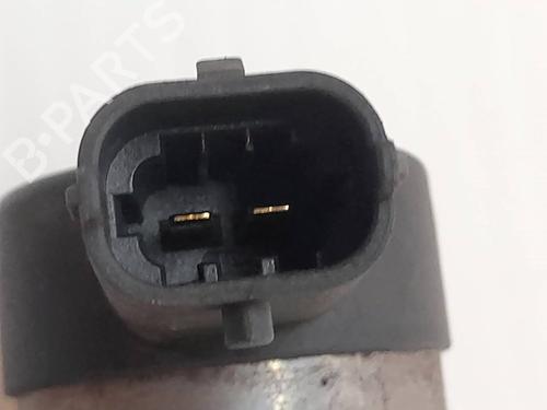 Injection rail KIA SPORTAGE II (JE_, KM_) | BP10287432M98