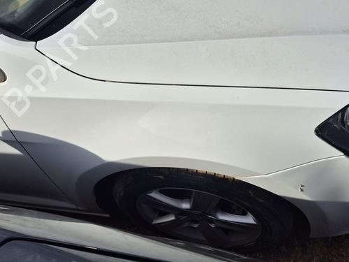 Used Right front fenders VW GOLF VII (5G1, BQ1, BE1, BE2) [2012-2021]  32342247