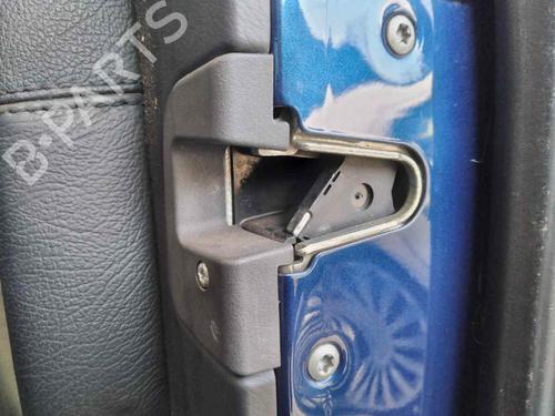 Used Front right lock MERCEDES-BENZ CLK (C209) CLK 270 CDI (209.316) (170 hp) 16133156