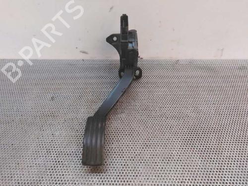 Used Pedal Pedal 1596870 1596870