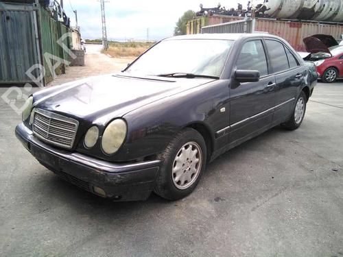 AC compressor MERCEDES-BENZ E-CLASS (W210) E 290 Turbo-D (210.017) | BP9251988M34 