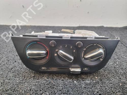 Used Climate control Climate control MITSUBISHI MIRAGE / SPACE STAR VI Hatchback (A0_A) 1.2 (A03A) (80 hp) 4424637 4424637