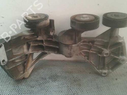 Used Support MERCEDES-BENZ A-CLASS (W168) A 170 CDI (168.008) (90 hp) 14033771