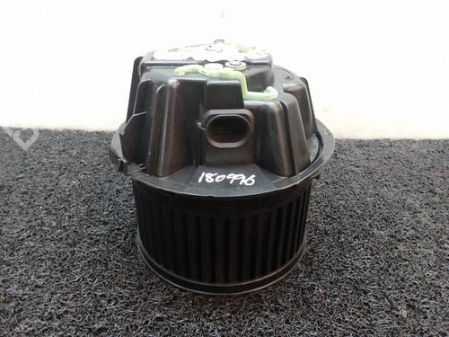 Used Heater blower motor DACIA SANDERO [2008-2025]  4421171