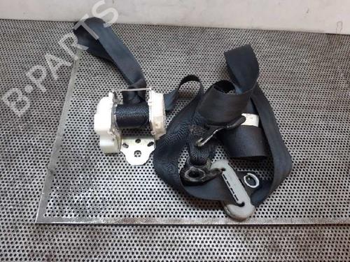 Used Rear left seatbelt TOYOTA YARIS (_P9_) 1.33 VVT-i (NSP90_, NSP90R) (100 hp) 6616503