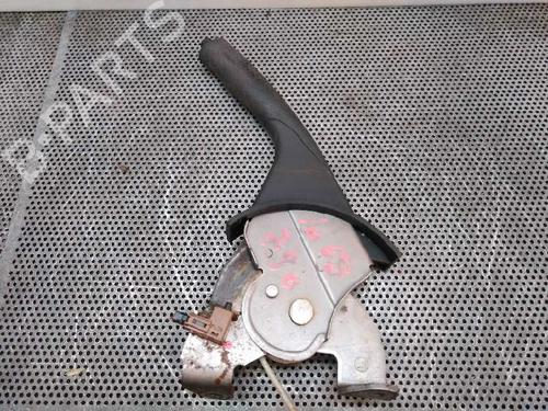 Travão de mão Travão de mão TOYOTA RAV 4 II (_A2_) 1.8 (ZCA25_, ZCA26_, ZCA25W, ZCA26W) (125 hp) 8767945 8767945