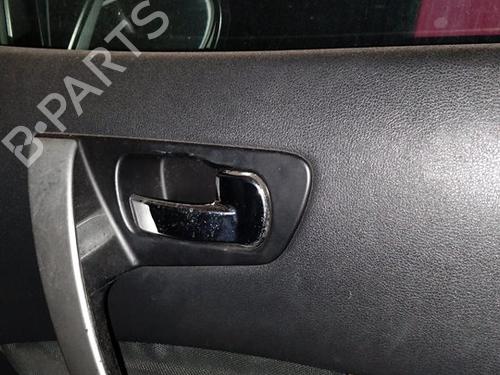 Used Front right interior door handle NISSAN QASHQAI I (J10, NJ10) 2.0 (141 hp) 30587596