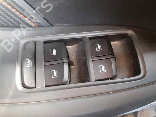 left-front-window-switch-mg-mg-zs-suv-azs1-2017-28670395 main image