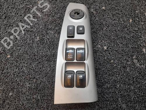 Used Left front window switch KIA SPORTAGE II (JE_, KM_) [2004-2011]  10234435