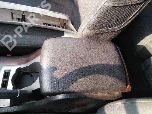 Used Armrest / Center console Armrest / Center console SSANGYONG REXTON / REXTON II (GAB_) 2.9 TD (120 hp) 7152179 7152179