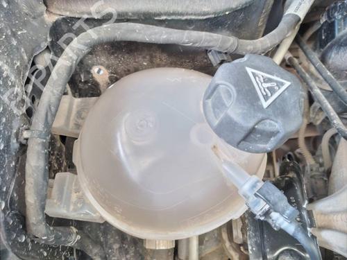 Used Expansion tank OPEL CROSSLAND X / CROSSLAND (P17, P2QO) 1.2 (75) (110 hp) 13876529