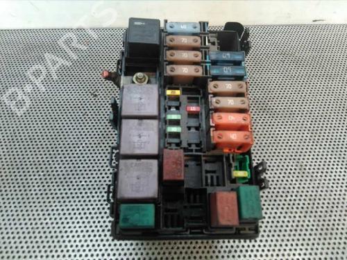 Used Fuse box Fuse box 594257 594257