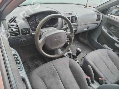 Left mirror HYUNDAI ACCENT II (LC) 1.3 | BP16932223C26 