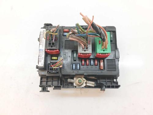 Used Fuse box Fuse box 37232261 37232261