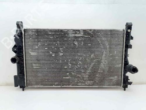 Used Water radiator Water radiator 9954145 9954145