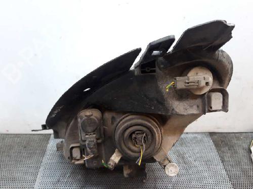 Right headlight CITROËN XSARA PICASSO (N68) 2.0 HDi | BP4511783C29 