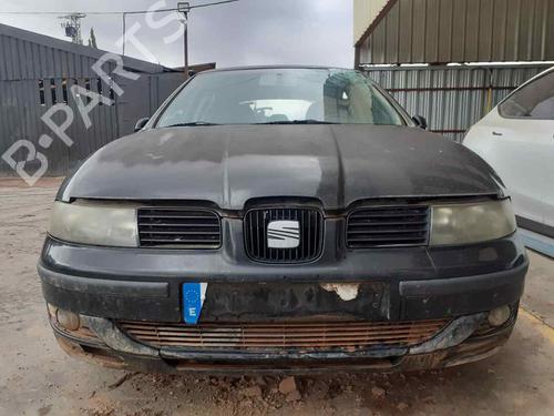 Bouton de warning SEAT LEON (1M1)  | BP29383452I22 
