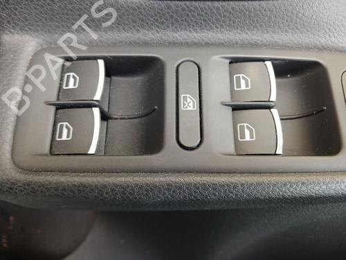 Comutador vidro frente esquerdo Comutador vidro frente esquerdo VW GOLF VI (5K1) 2.0 TDI (140 hp) 35782213 35782213