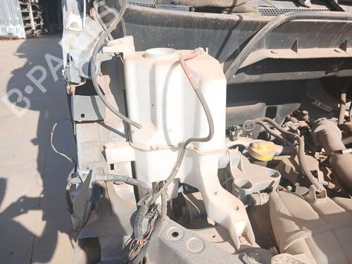 windscreen-washer-tank-nissan-nv200-evalia-bus-2010-36522769 main image