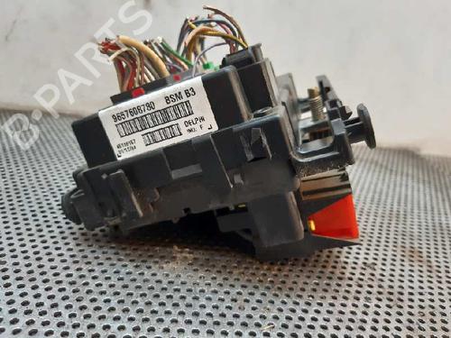 Fuse box PEUGEOT 307 (3A/C) 2.0 HDi 90 | BP5807210E1 