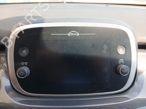 Used Display monitor Display monitor FIAT 500X (334_) 1.0 (334.AXN1B) (120 hp) 35949264 35949264