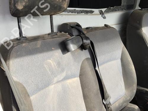 Right front seat OPEL VIVARO B Van (X82) | BP30300361C16 - Image 2