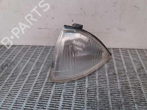 Used Left front indicator Left front indicator SUZUKI SWIFT II Hatchback (EA, MA) 1.0 i (SF310, AA44) (54 hp) 2586835 2586835
