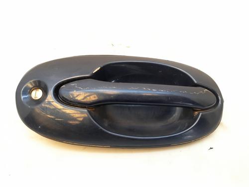 Used Front right exterior door handle KIA CARNIVAL II (GQ) 2.9 CRDi (144 hp) 12902036