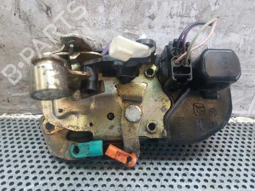 Front left lock CHRYSLER VOYAGER IV (RG, RS) 3.3 AWD | BP2515224C98 