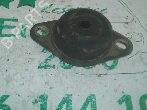Used Engine mount MERCEDES-BENZ MB Van (W631) 2.4 D (76 hp) 12454388