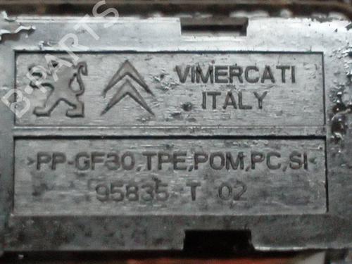 Tailgate handle PEUGEOT 3008 II SUV (MC_, MR_, MJ_, M4_)  | BP8278170C132 