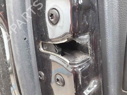 front-left-lock-ssangyong-tivoli-2015-34120016 main image