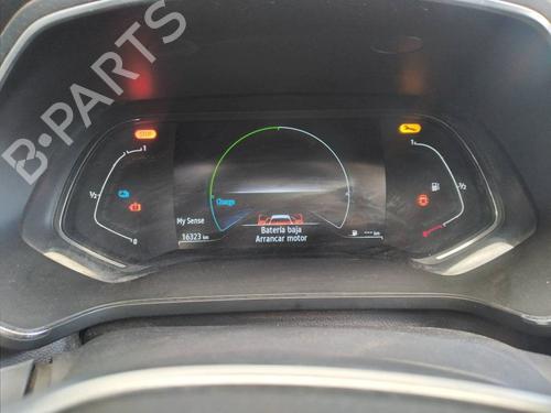 Used Instrument cluster Instrument cluster 32496908 32496908
