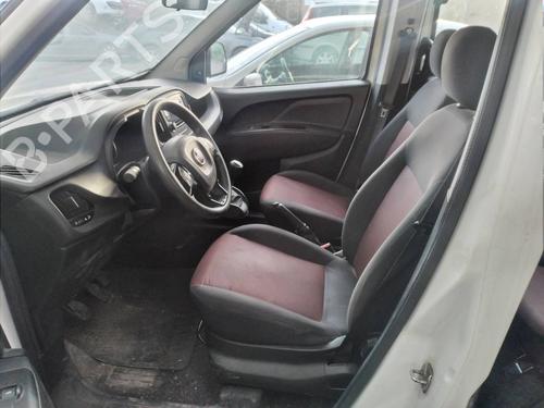 Éclairage de plaque d'immatriculation FIAT DOBLO Platform/Chassis (263_) 1.3 D Multijet | BP14040445I40 