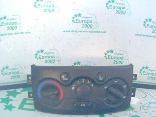Used Climate control CHEVROLET AVEO / KALOS Hatchback (T200) 1.4 (83 hp) 589199