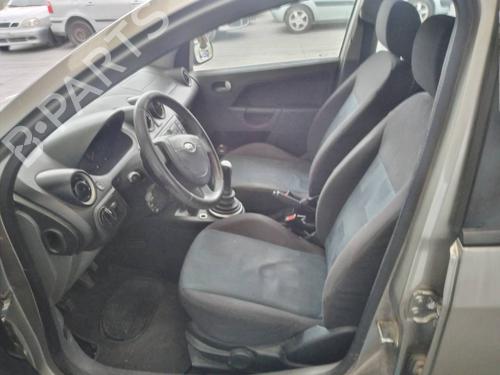 Left mirror FORD FIESTA V (JH_, JD_) 1.4 TDCi | BP9303947C26 