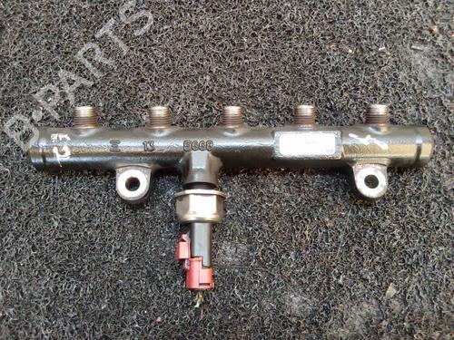 injection-rail-ford-focus-c-max-dm2-9654726280-2003-2004-2005-2006-2007-9952841 main image
