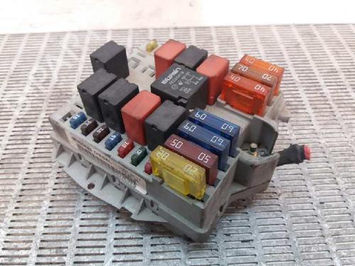 Used Fuse box FIAT DOBLO MPV (119_, 223_) 1.9 D (223AXB1A) (63 hp) 592842