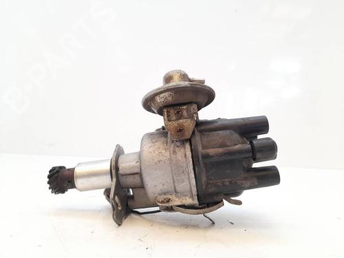 Used Ignition distributor Ignition distributor 8738117 8738117