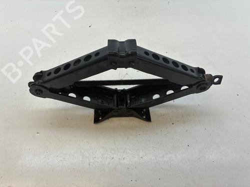 Used Jack Kit VW T-CROSS (C11, D31) [2018-2025]  29904513