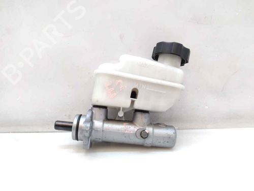 Used Brake master cylinder KIA SORENTO I (JC) 2.5 CRDi (170 hp) 20983375